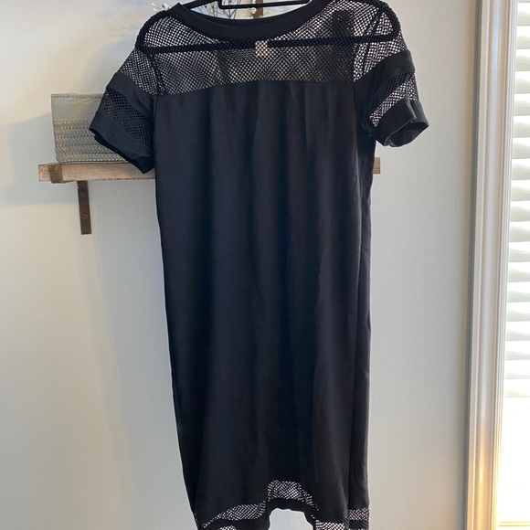 FOREVER 21 Dress 👗 - Picture 2 of 3